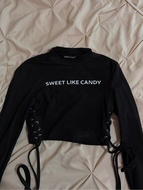 SHEIN Black "SWEET LIKE CANDY" Lace-Up Cropped Top